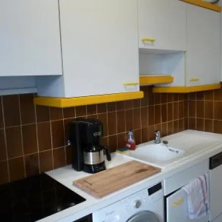 Velasquez One Bed * Κάννες
